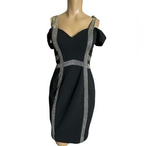 ENTRY night Dress with glitter stuck to the knee with zipper back  size M